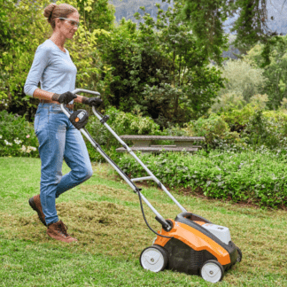 Vertikutátory (provzdušňovače)